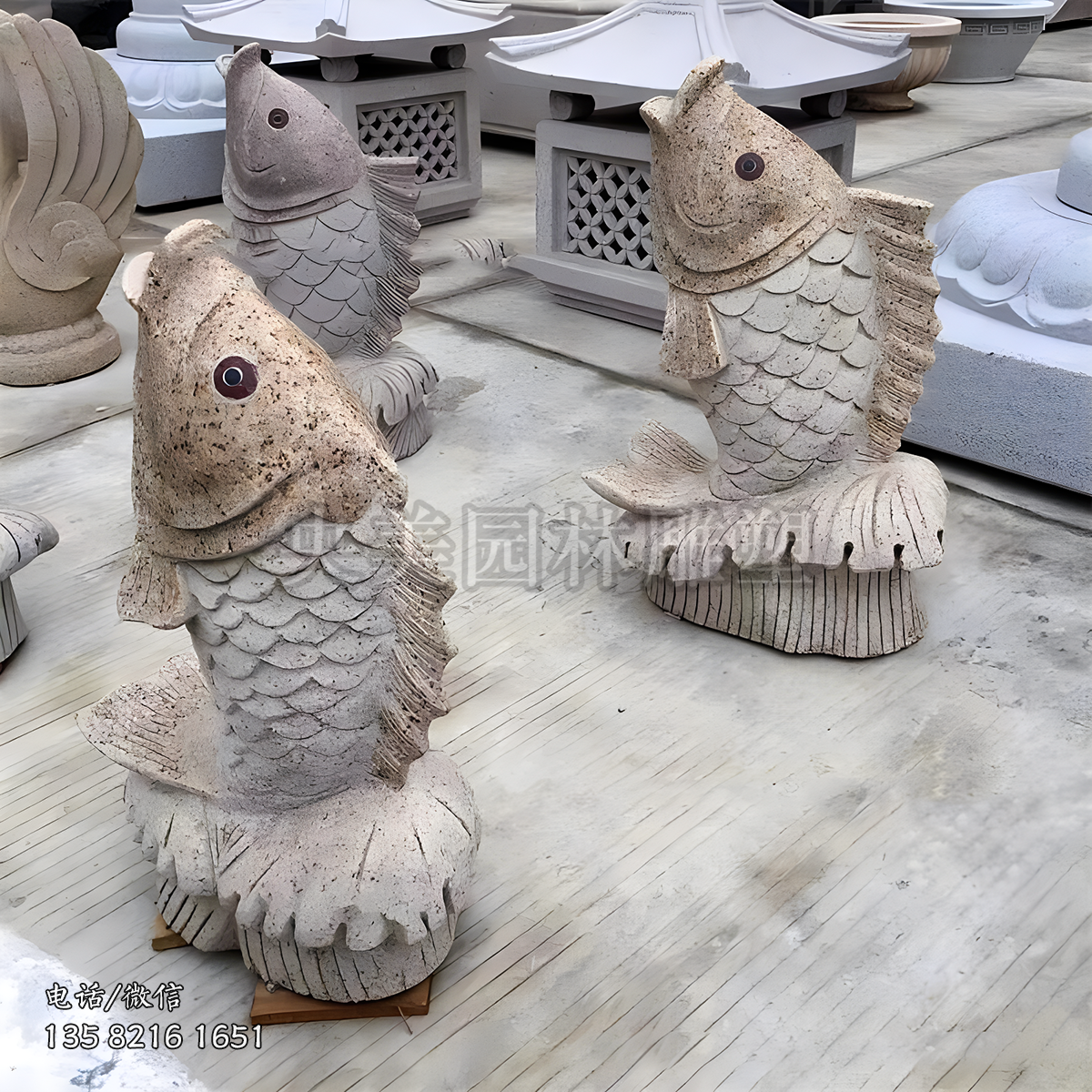 花崗巖石雕噴水魚(yú)