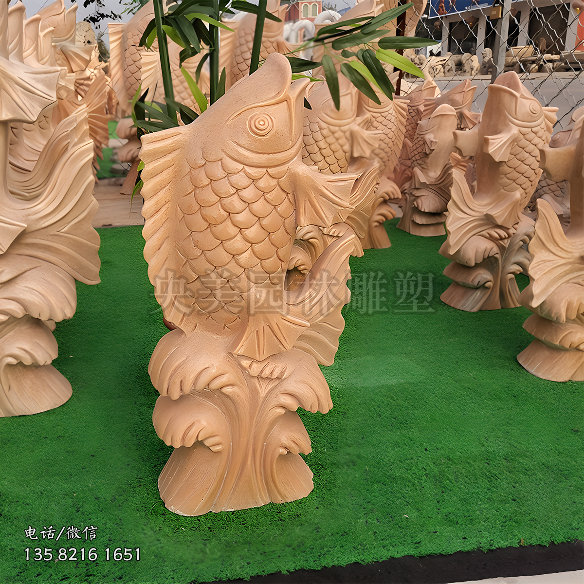 晚霞紅立式噴水鯉魚雕塑