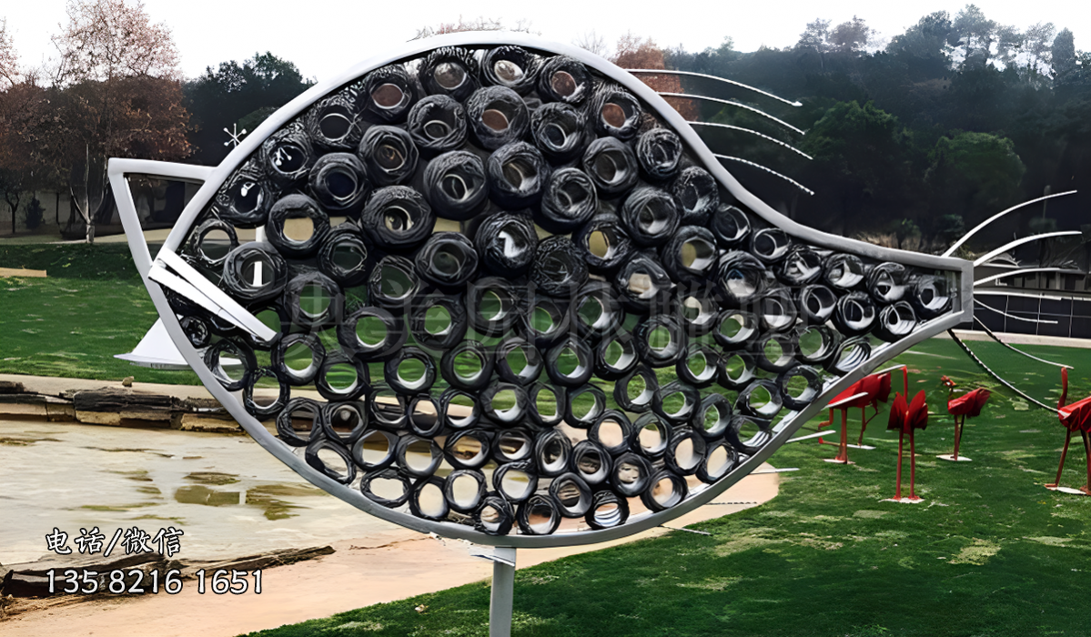 不銹鋼抽象魚雕塑