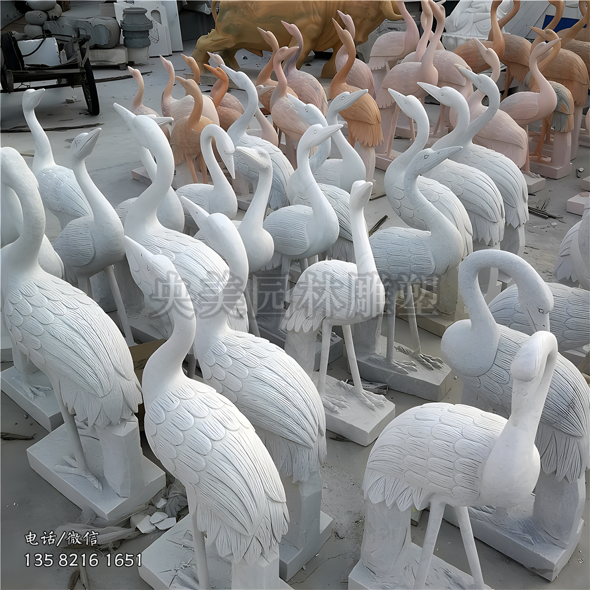 天然石材雕刻的仙鶴雕塑