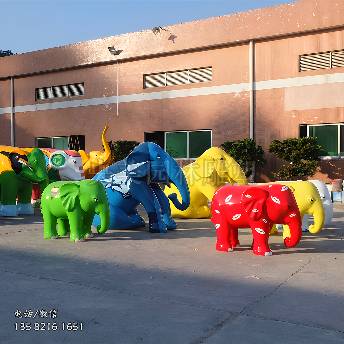 大型動物景觀玻璃鋼彩繪大象雕塑