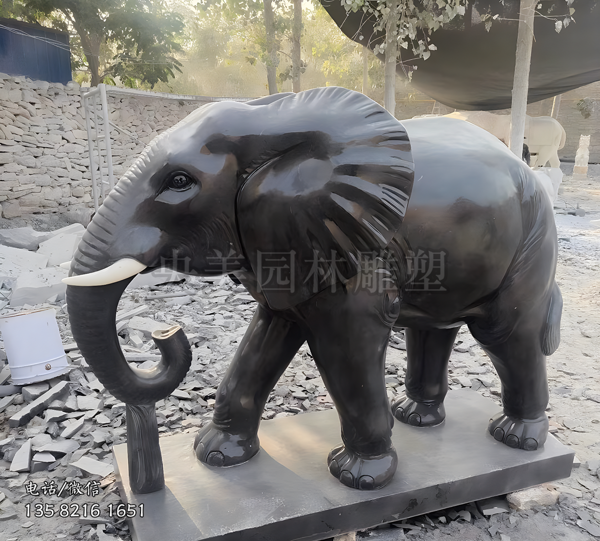 青石石雕大象雕塑