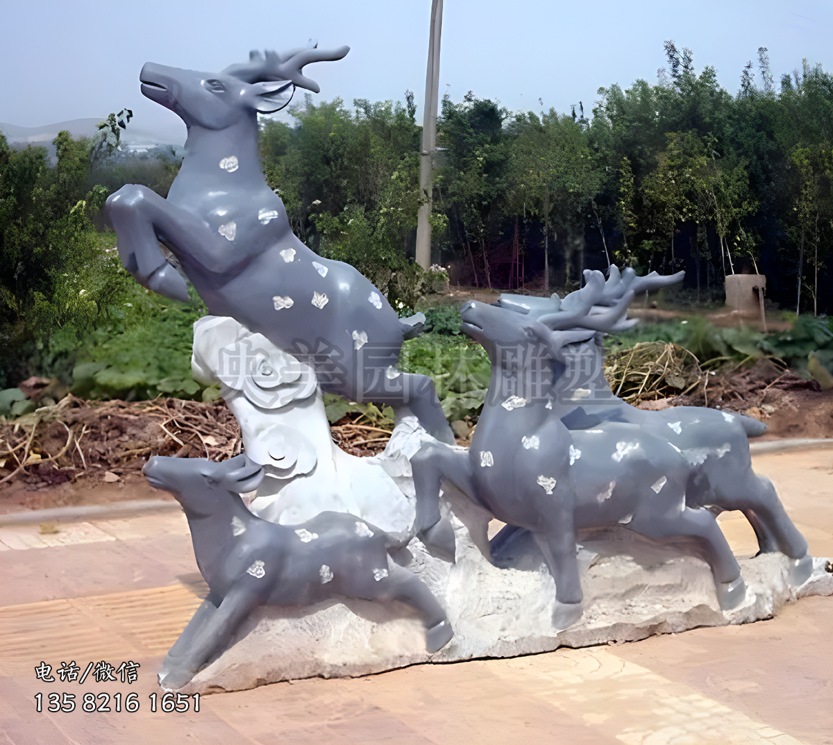 石雕噴漆梅花鹿景觀雕塑