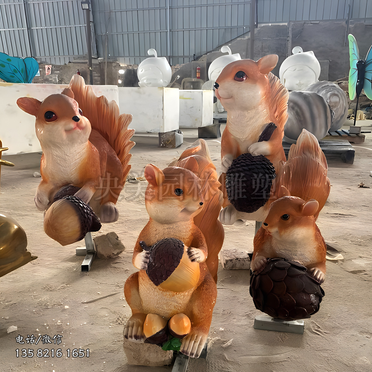 玻璃鋼仿真松鼠雕塑