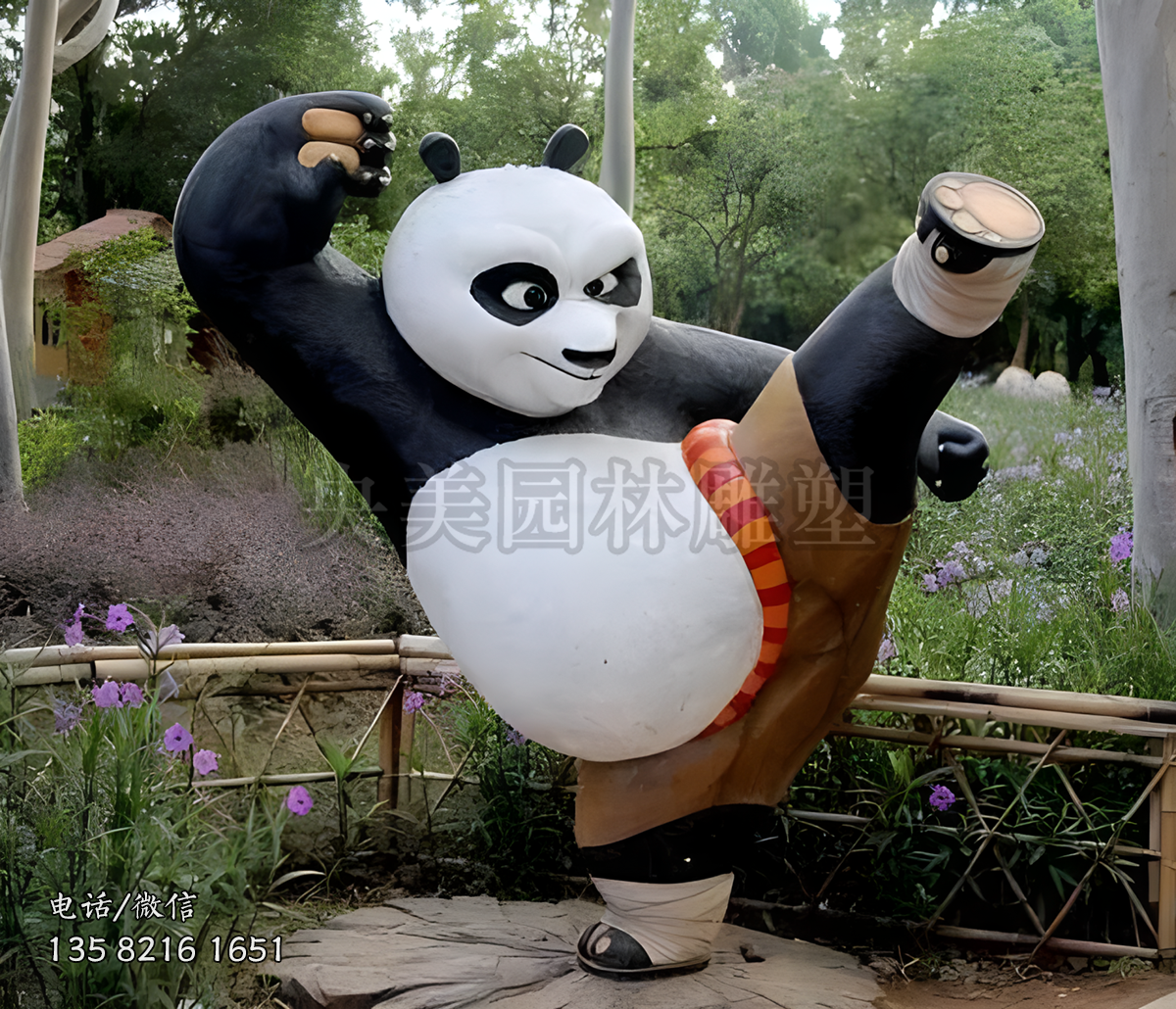 踢腿的阿寶功夫熊貓雕塑