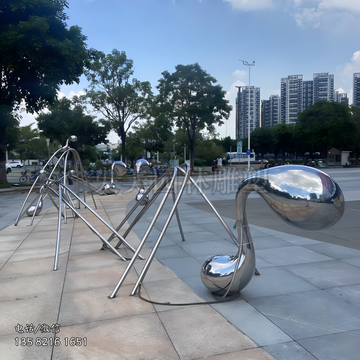 鏡面不銹鋼音符雕塑