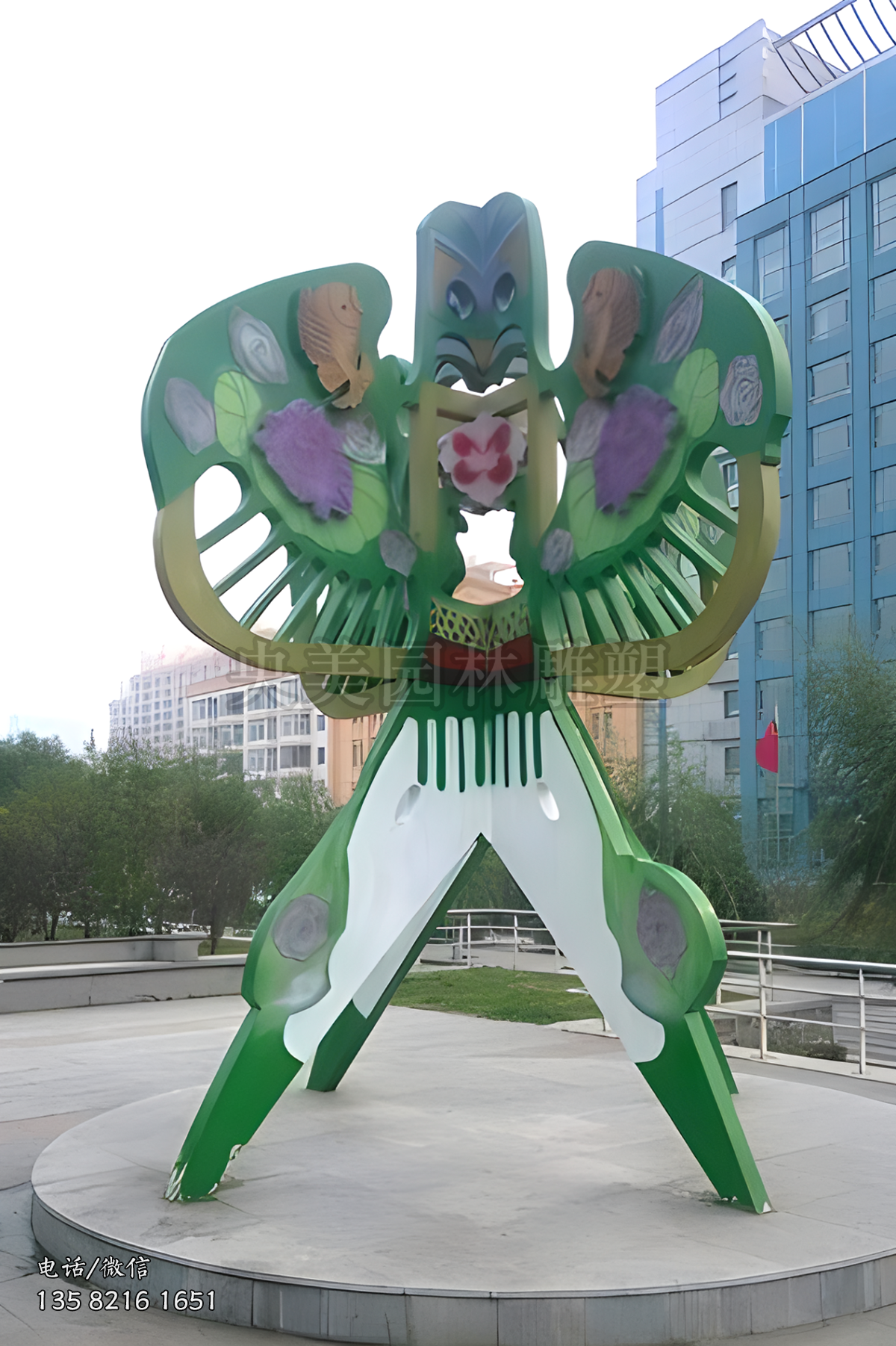 立體彩繪風(fēng)箏雕塑