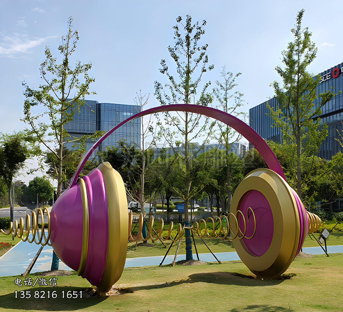 創(chuàng)意玻璃鋼耳機(jī)景觀雕塑