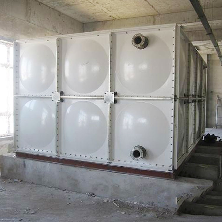 不銹鋼水箱安裝后如何管理？怎么做滿水試驗(yàn)？